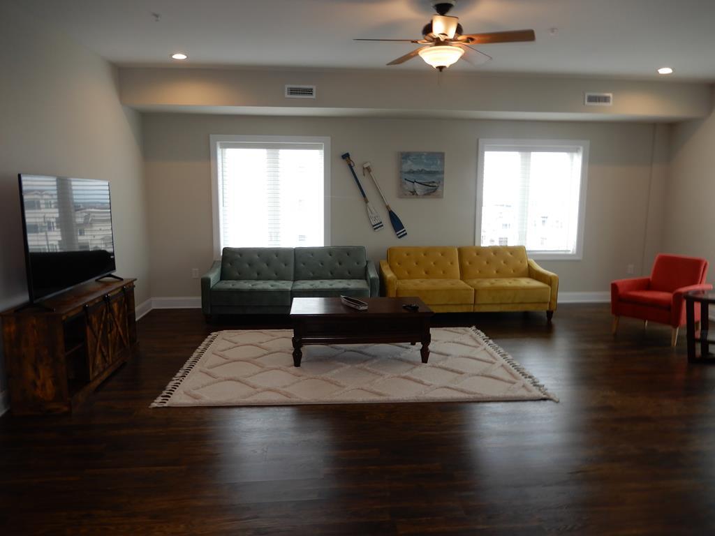 408 EAST FARRAGUT ROAD CREST BY THE SEA CONDO 301 WILDWOOD CREST